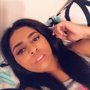 Meet your Posher, Brianna